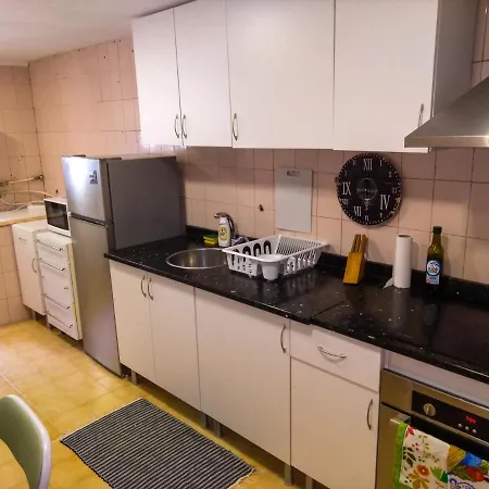 Friends In Ii * Braga