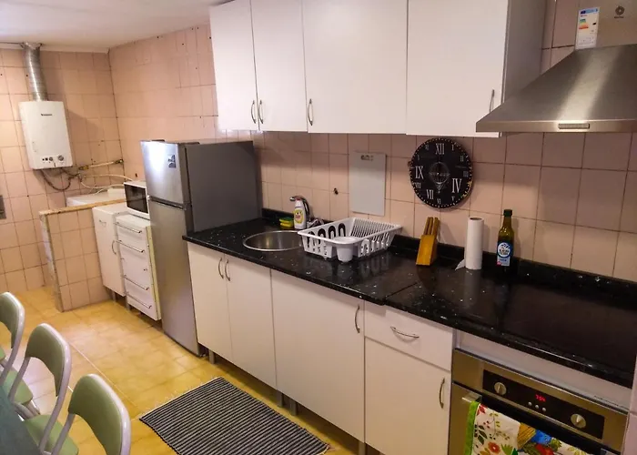 Friends In - Charming Bedrooms In The Historic Center * Braga