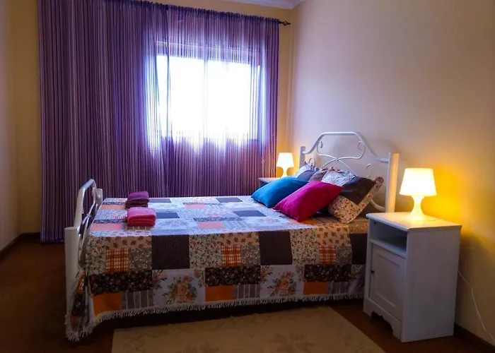 Pensión Friends In - Charming Bedrooms In The Historic Center Braga