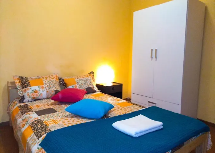 ゲストハウス Friends In - Charming Bedrooms In The Historic Center